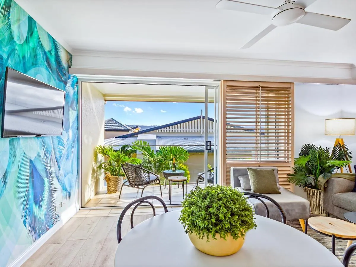 Urban Oasis In The Heart Of Town Apartment Port Douglas